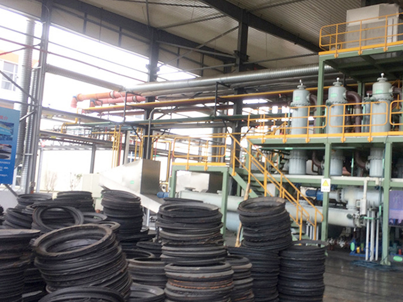 湖南某企業15臺設備追加2臺裂解設備